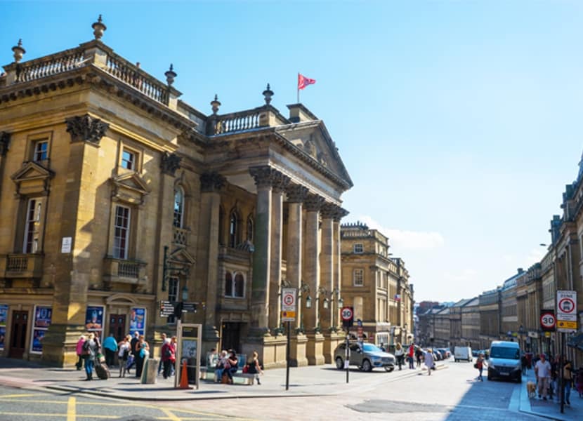 Lekker winkele tijdens je minicruise newcastle