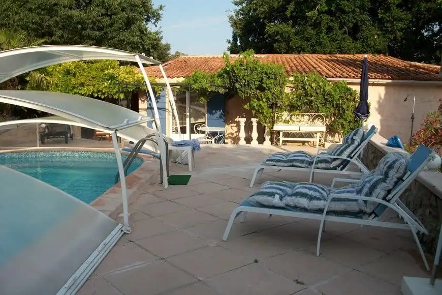 c6a9b3cc2595fb2ddb9ff7661fc2413e