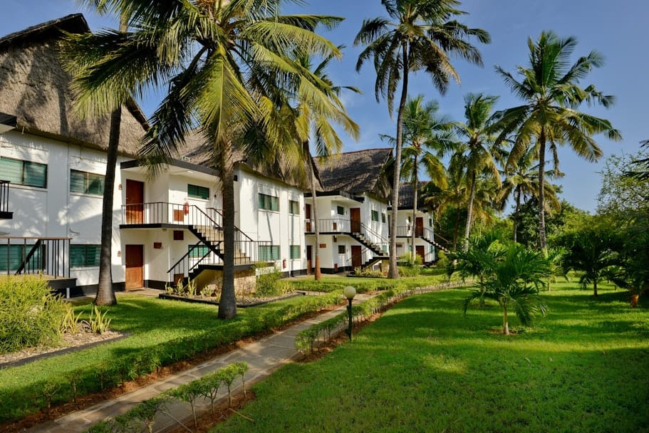 aHR0cHM6Ly9jZG4uaW1hZ2VzLnR1aS90dWktaW1hZ2VzL2M2ZTNlYzAyZThmZWQ5OTQ2YzVhODMyMzlhMzU4NGM2LmpwZz8mdz0xMDgwJmg9NjA4JmZtPWpwZyZmbD1wcm9ncmVzc2l2ZQ