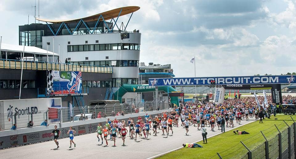 TT-Run 2017 - Racen met je loopschoenen over het "heilige asfalt"! - TT Circuit Assen - Running Experience in The Cathedral of Speed