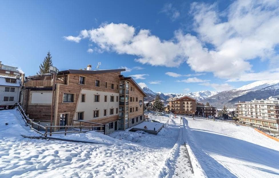 Hotel_Avalanche_11