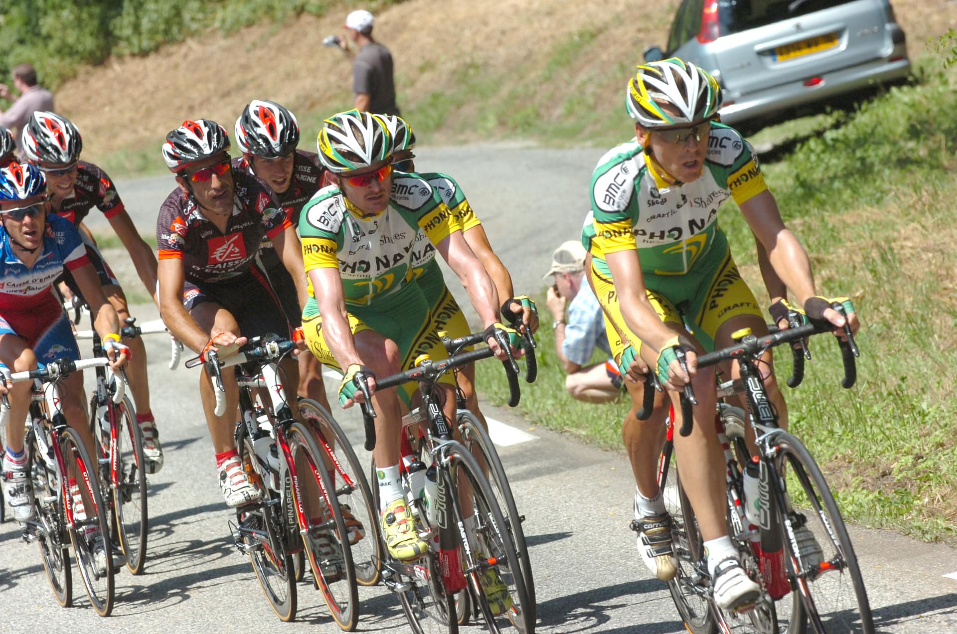 Floyd Landis and Phonak teammates climbing the Col des Saisies during Stage 17 of the Tour de France.